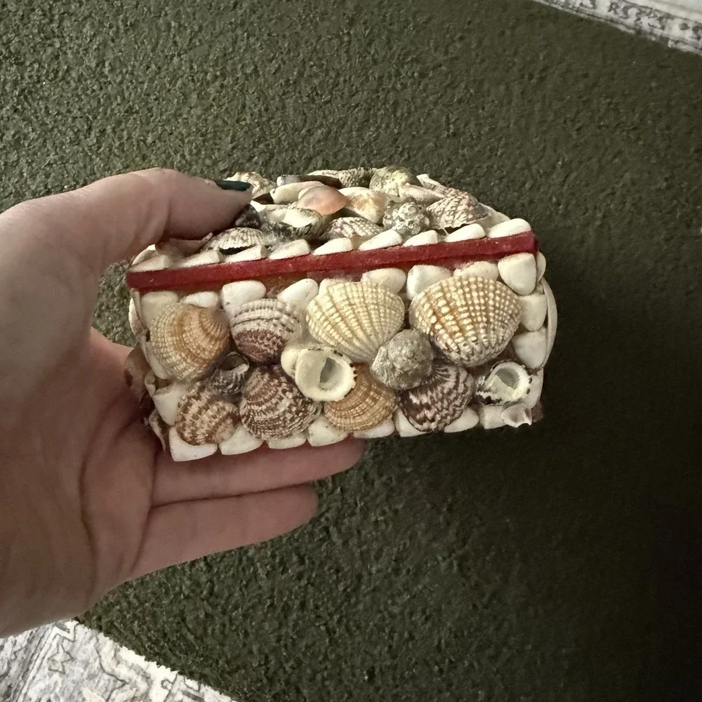 Vtg Seashell Jewelry Trinket Box Chest Decor Boho Nautical Handmade 6.5